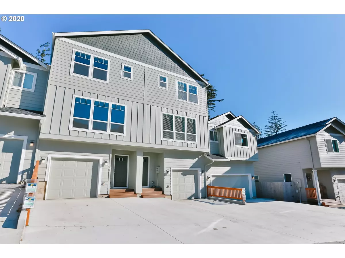 Cascade Locks, OR 97014,1258 SE WINDSONG DR