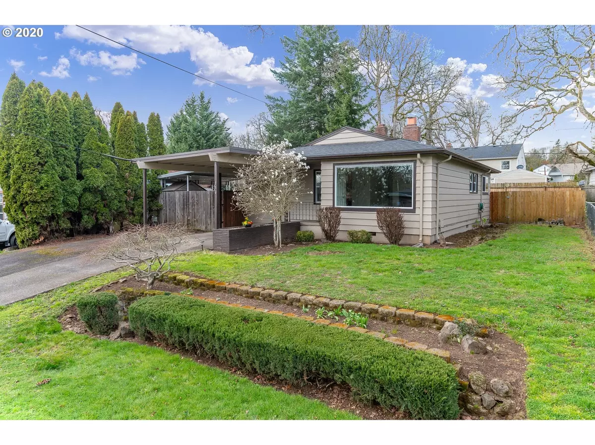 Gladstone, OR 97027,730 E FAIRFIELD ST