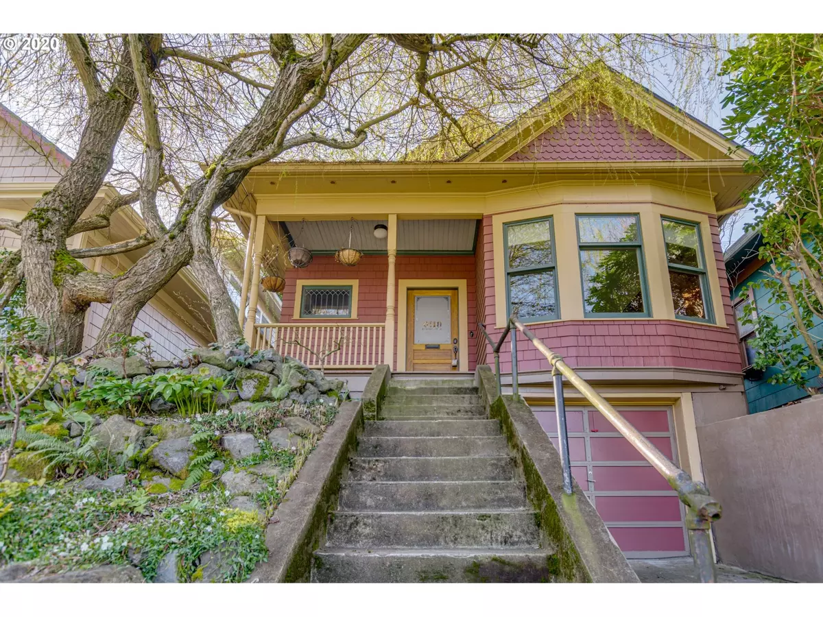 Portland, OR 97239,110 S GROVER ST