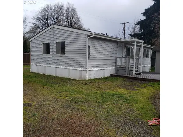 1575 DALTON DR, Eugene, OR 97404