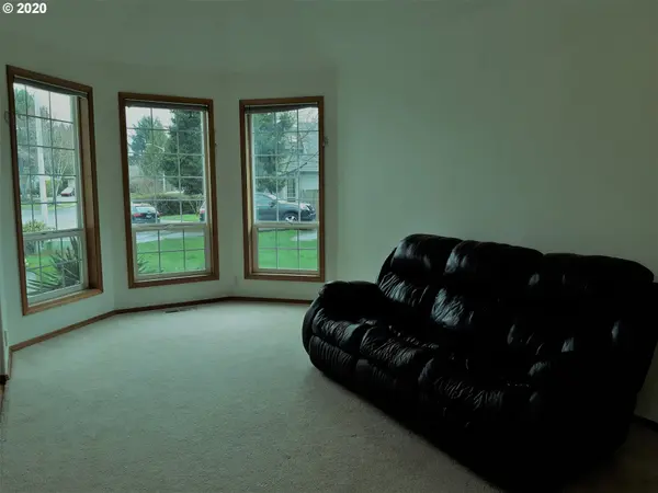 7072 SE HOMESTEAD CT, Hillsboro, OR 97123