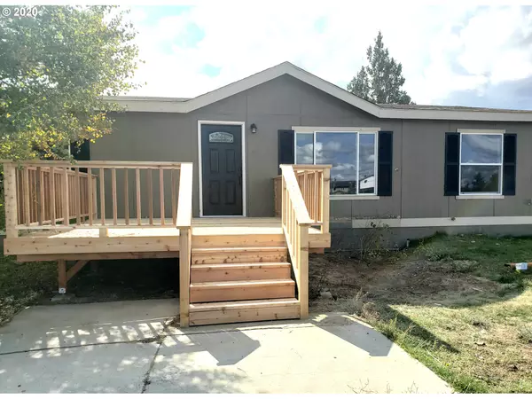 Bend, OR 97701,25265 BACHELOR LN