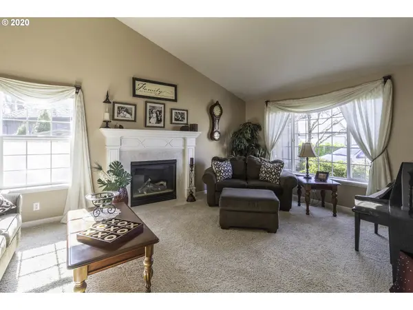 3433 QUAIL RIDGE LN, Eugene, OR 97404