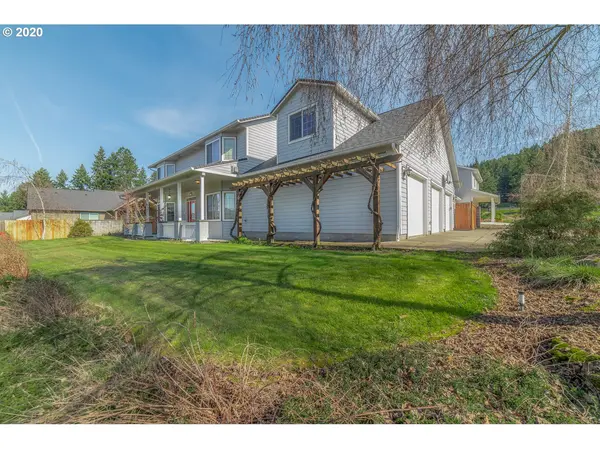 2468 S 8TH ST, Cottage Grove, OR 97424