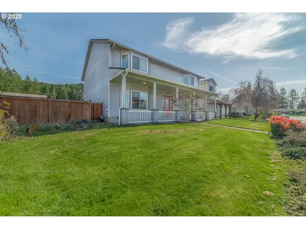 2468 S 8TH ST, Cottage Grove, OR 97424