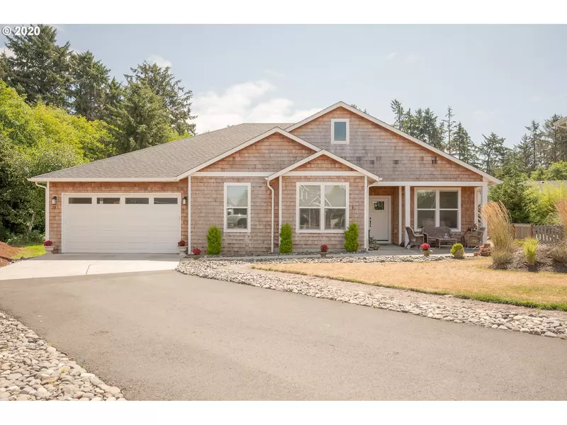 741 Creekside DR, Gearhart, OR 97138