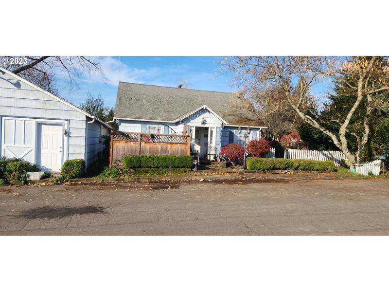 514 HOOD CT, Molalla, OR 97038