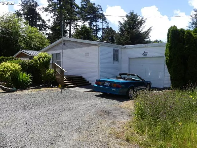 Rockaway Beach, OR 97136,665 S DOLPHIN ST