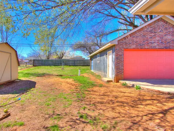 Del City, OK 73115,1433 Mallard Drive