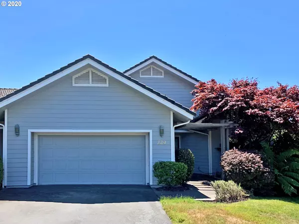 Brookings, OR 97415,229 SCHOONER BAY DR