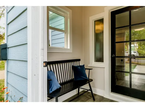 285 E 31ST AVE, Eugene, OR 97405