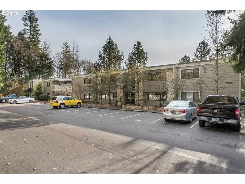 1500 SW SKYLINE BLVD #16, Portland, OR 97221