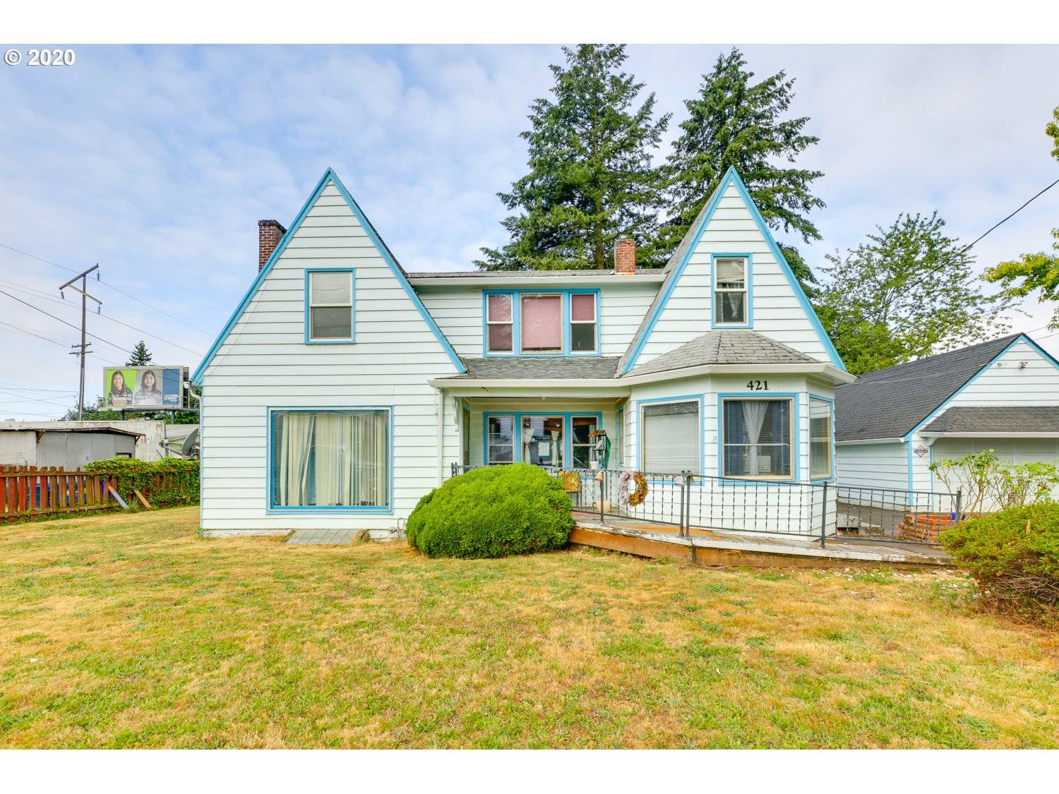 Portland, OR 97233,421 SE 141ST AVE