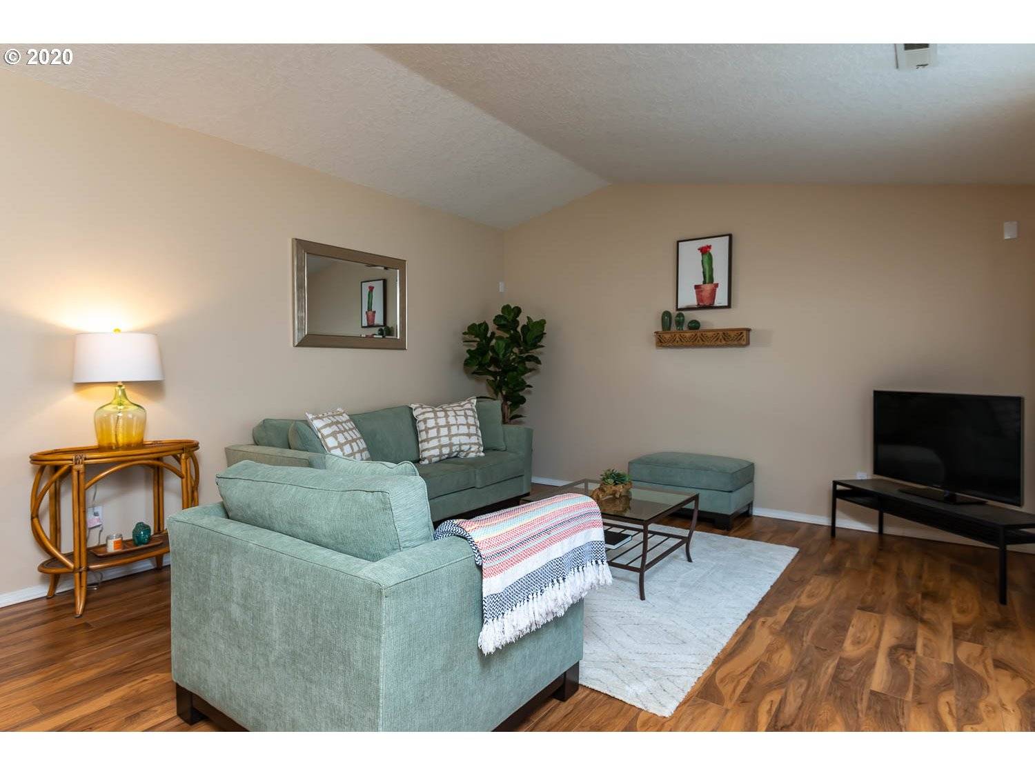 Portland, OR 97216,11209 SE STARK ST