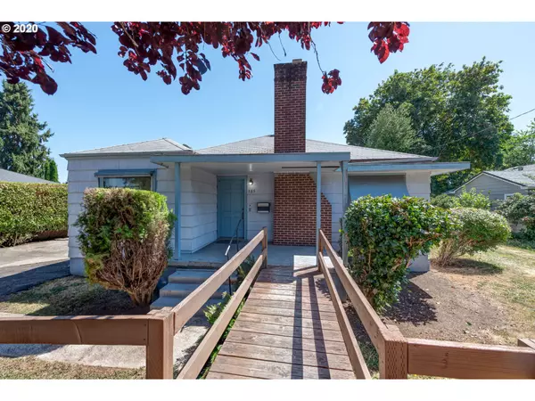 Eugene, OR 97401,585 OAKWAY RD