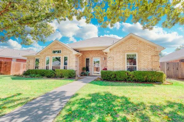 3404 Shadow Trail, Denton, TX 76207