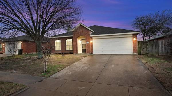 3410 Newgate Street, Midlothian, TX 76065