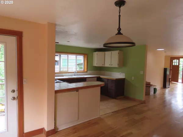 Eugene, OR 97404,143 TATUM LN