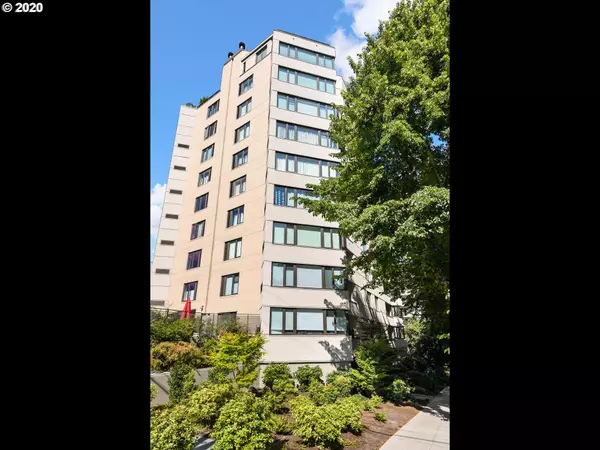 Portland, OR 97205,2245 SW PARK PL #3A