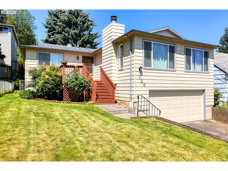 125 SE 72ND AVE, Portland, OR 97215