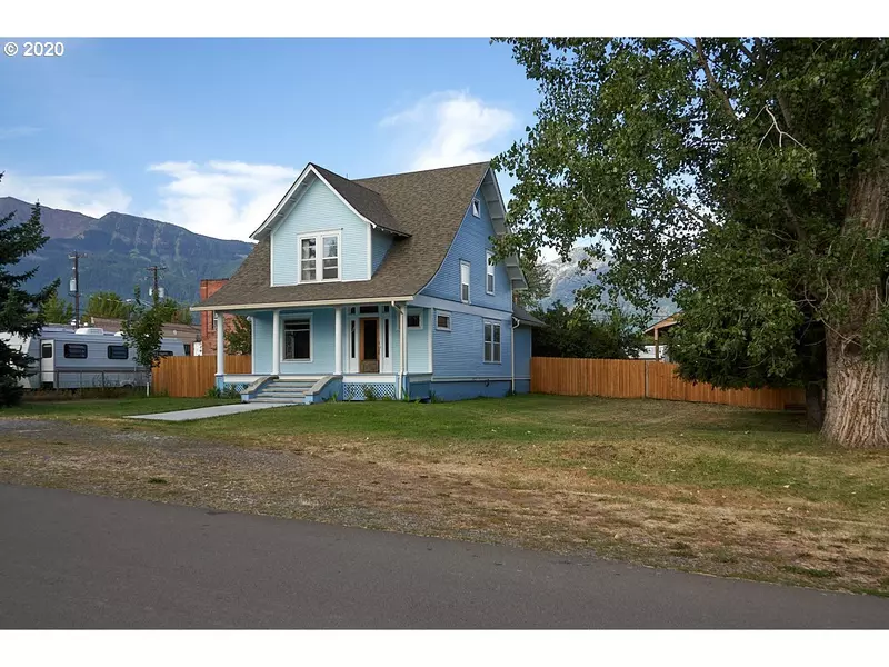 103 N LAKE ST, Joseph, OR 97846