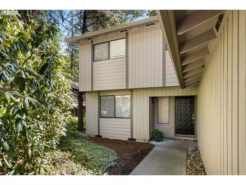 112 TOUCHSTONE TER, Lake Oswego, OR 97035