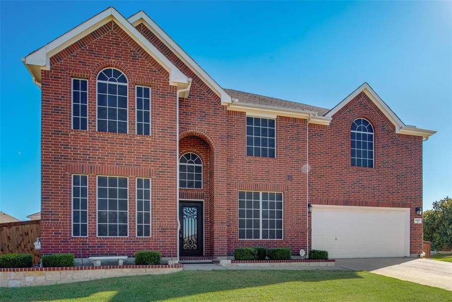 4000 Wildbriar Lane, Mansfield, TX 76063