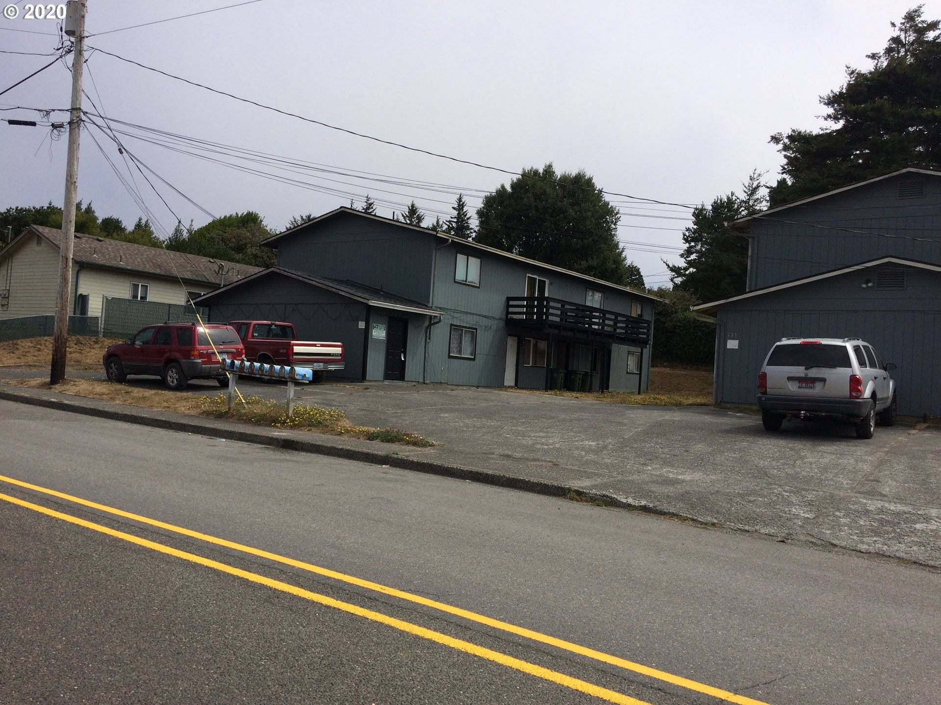 235 239 N WASSON ST, Coos Bay, OR 97420
