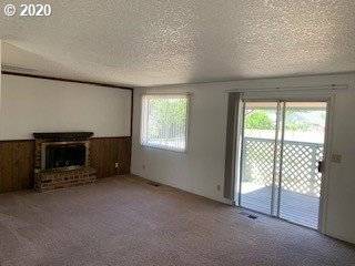 Sutherlin, OR 97479,447 N UMPQUA ST