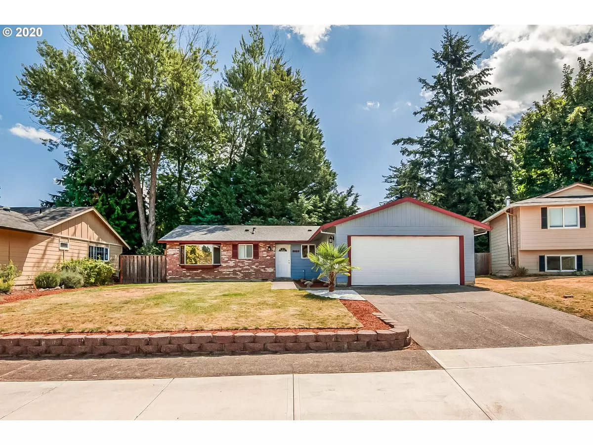 Troutdale, OR 97060,3630 SE HELEN CT