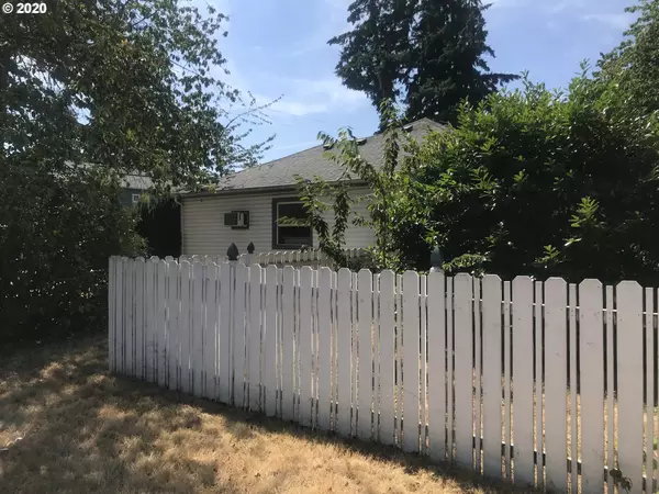 Portland, OR 97035,6141 SE Duke ST