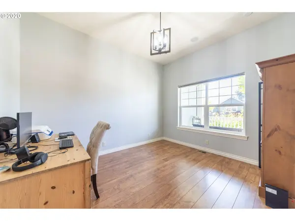 Eugene, OR 97404,4675 SYMPHONY DR