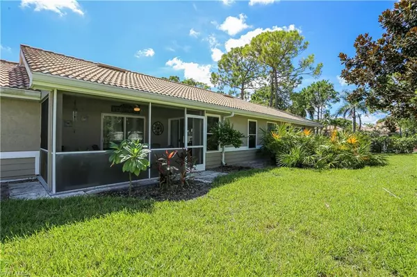 Naples, FL 34110,290 Emerald Bay CIR L1