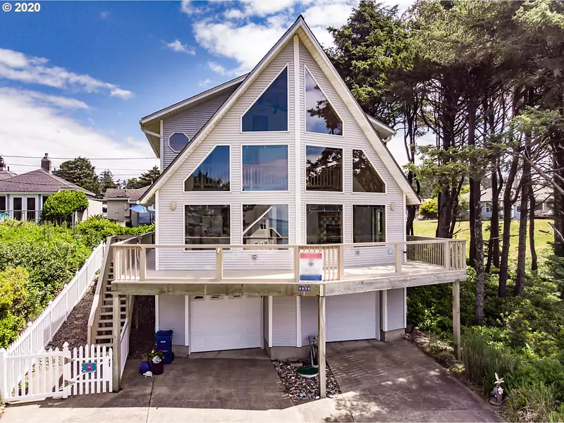 4656 LINCOLN AVE, Depoe Bay, OR 97341