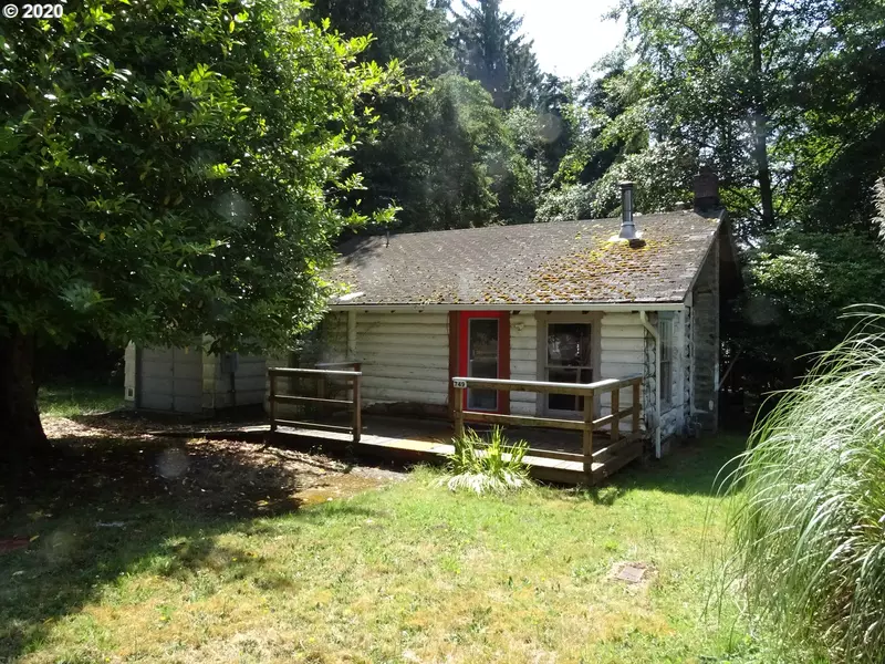 749 8th ST, Gearhart, OR 97138