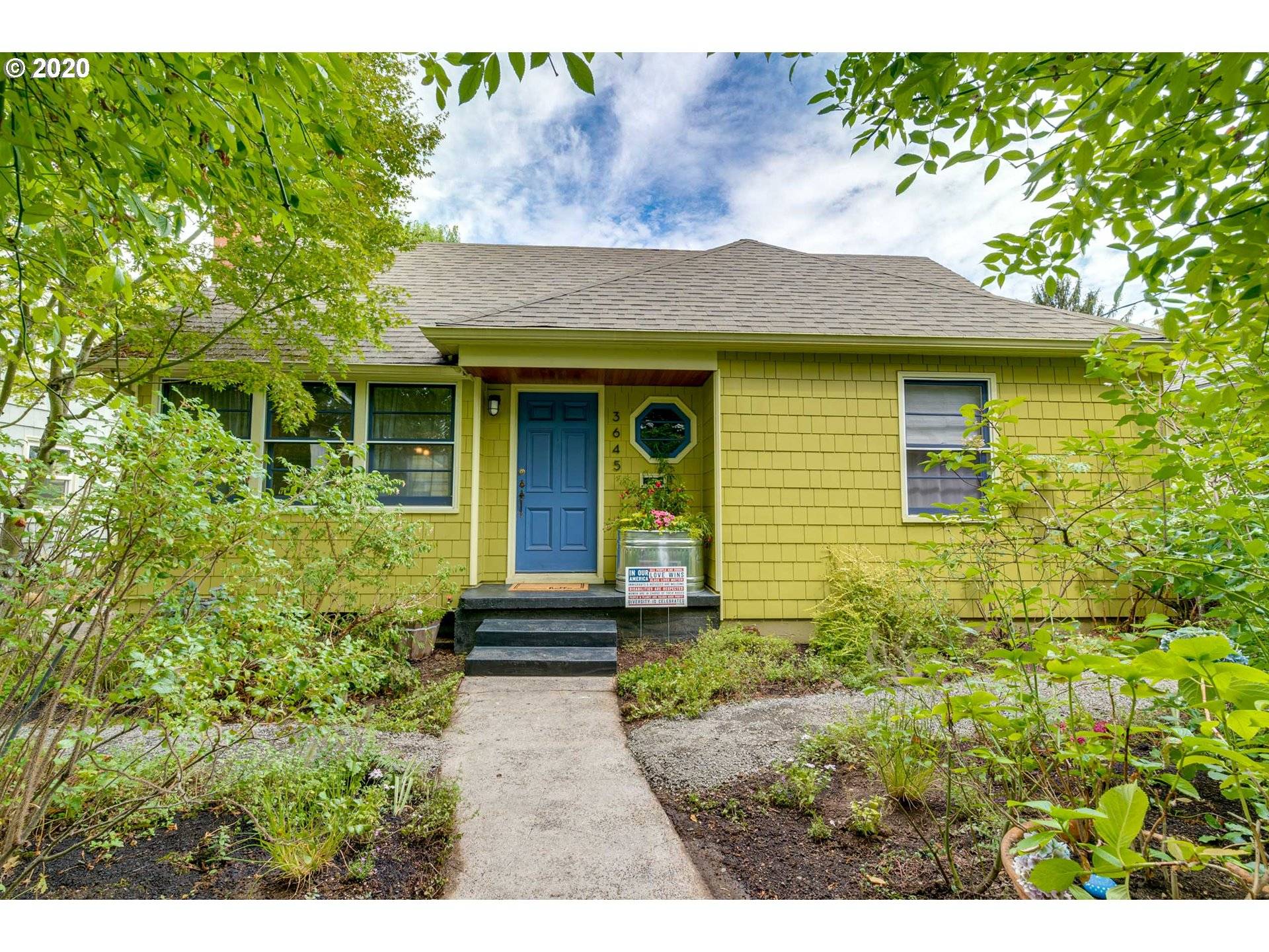 3645 SE TIBBETTS ST, Portland, OR 97202