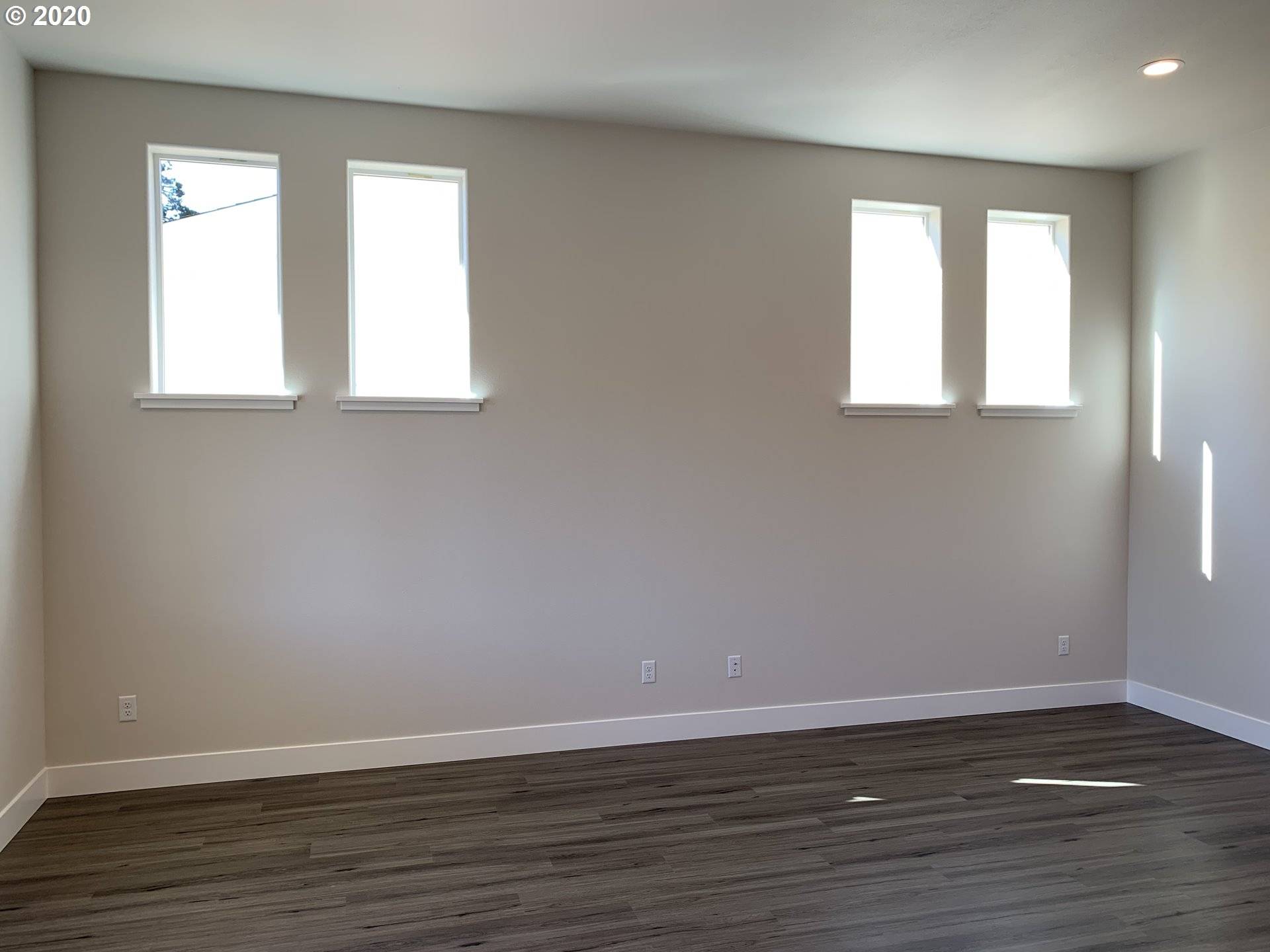 Florence, OR 97439,4080 NANDINA DR