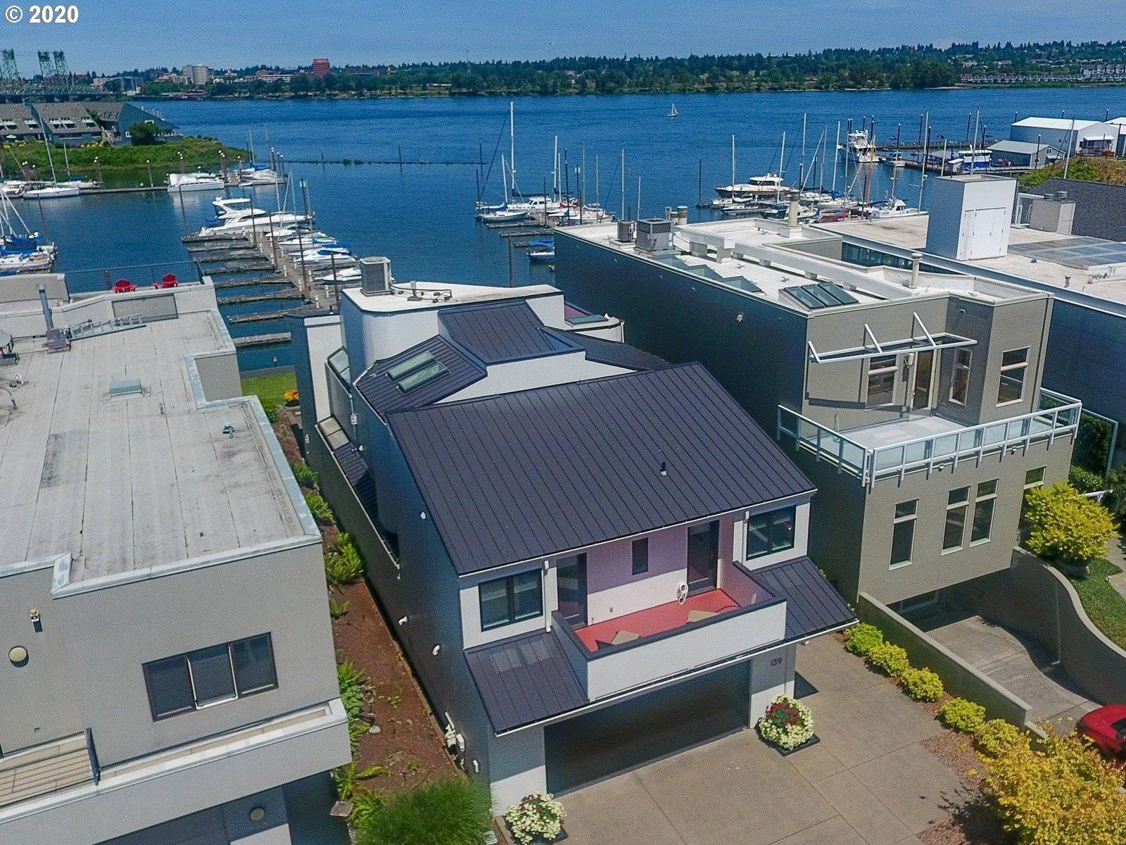 139 N LOTUS BEACH DR, Portland, OR 97217