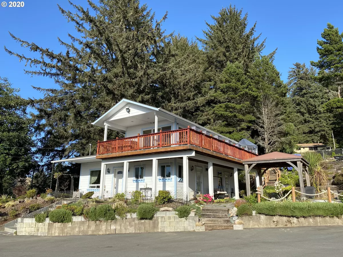 Brookings, OR 97415,99373 SEAVIEW LN