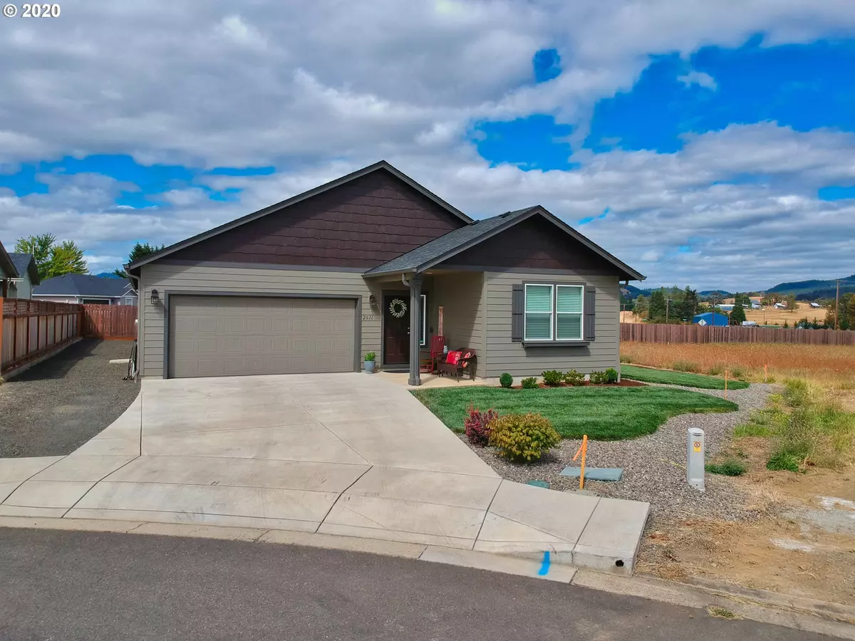 Sutherlin, OR 97479,2611 GREYFOX CT