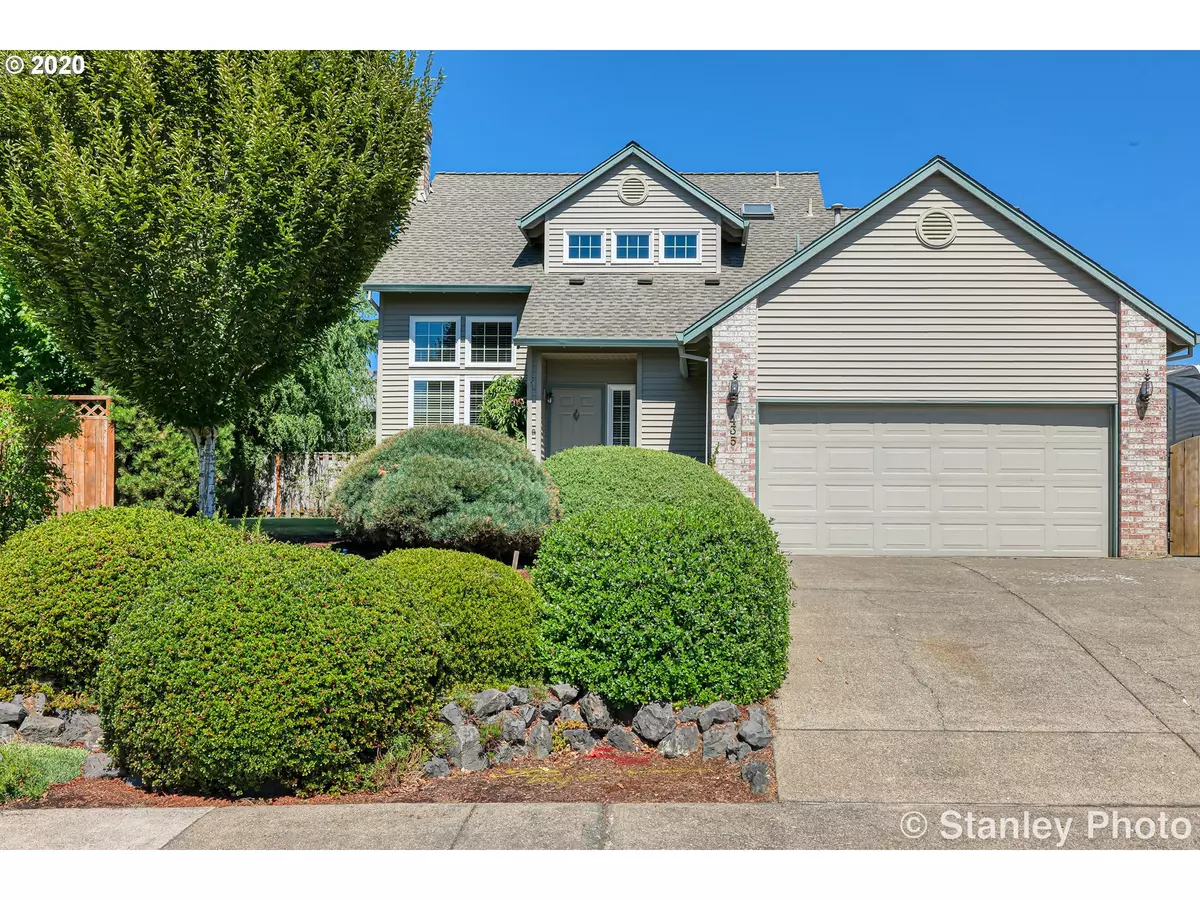 Hillsboro, OR 97124,435 NE TINA CT