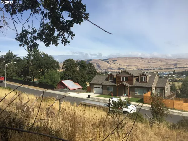 The Dalles, OR 97058,2318 W 12TH #Lot15