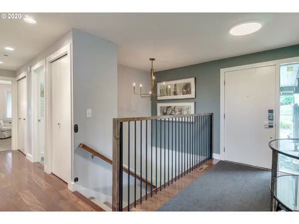 Portland, OR 97221,4655 SW FLOWER PL