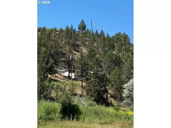 27742 LA COSTA RD, John Day, OR 97845