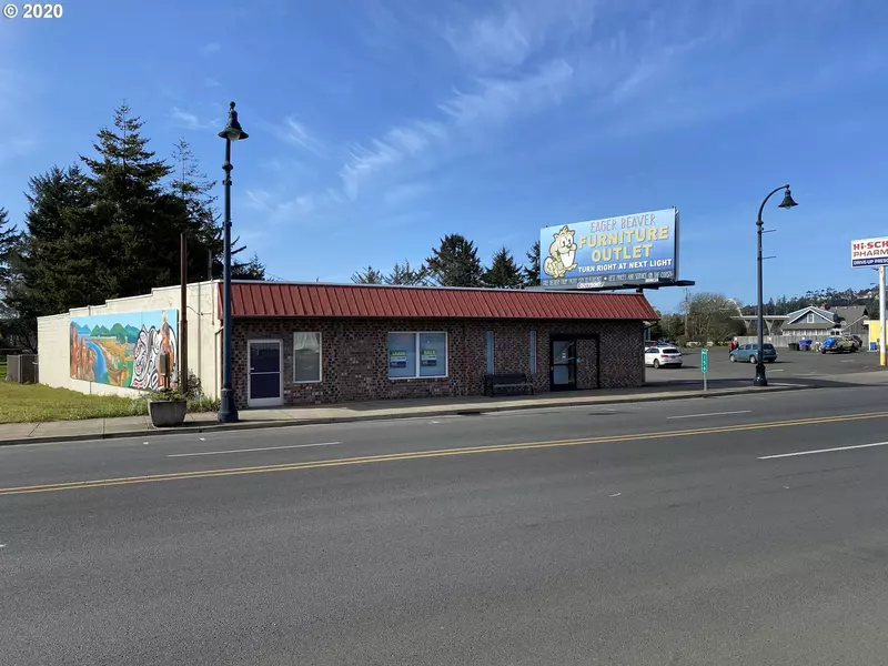 150 SW Highway 101, Waldport, OR 97394