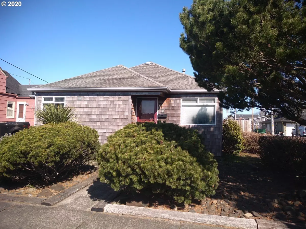 Seaside, OR 97138,940 4th AVE