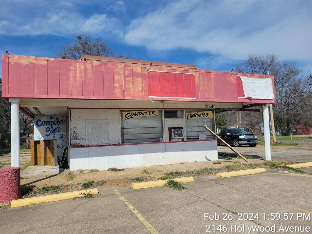 Shreveport, LA 71108,2144 Hollywood Avenue