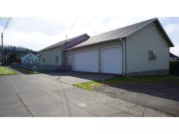 Coquille, OR 97423,989 N ELLIOTT ST