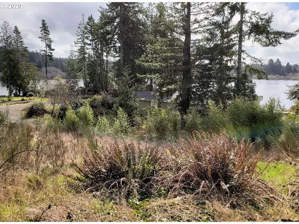 SUTTON LAKE DR, Florence, OR 97439