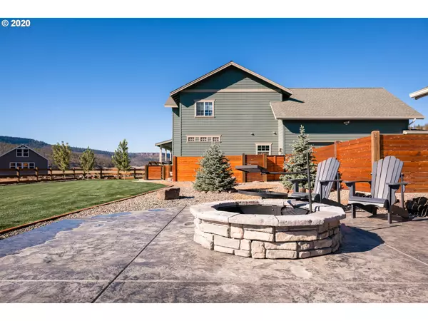 Prineville, OR 97754,1544 NE HAYTONS ELK VIEW LN